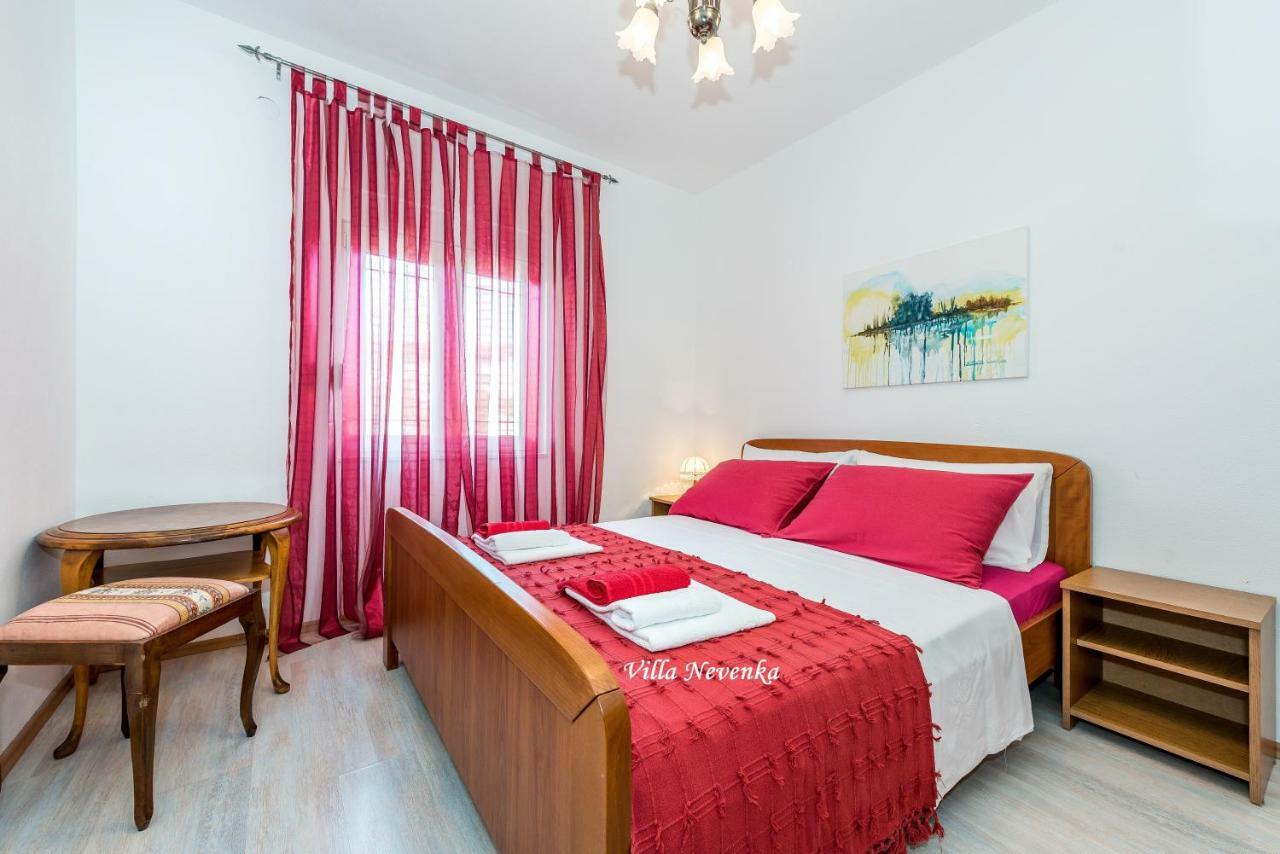 Apartments Villa Nevenka Rogoznica  Exteriér fotografie