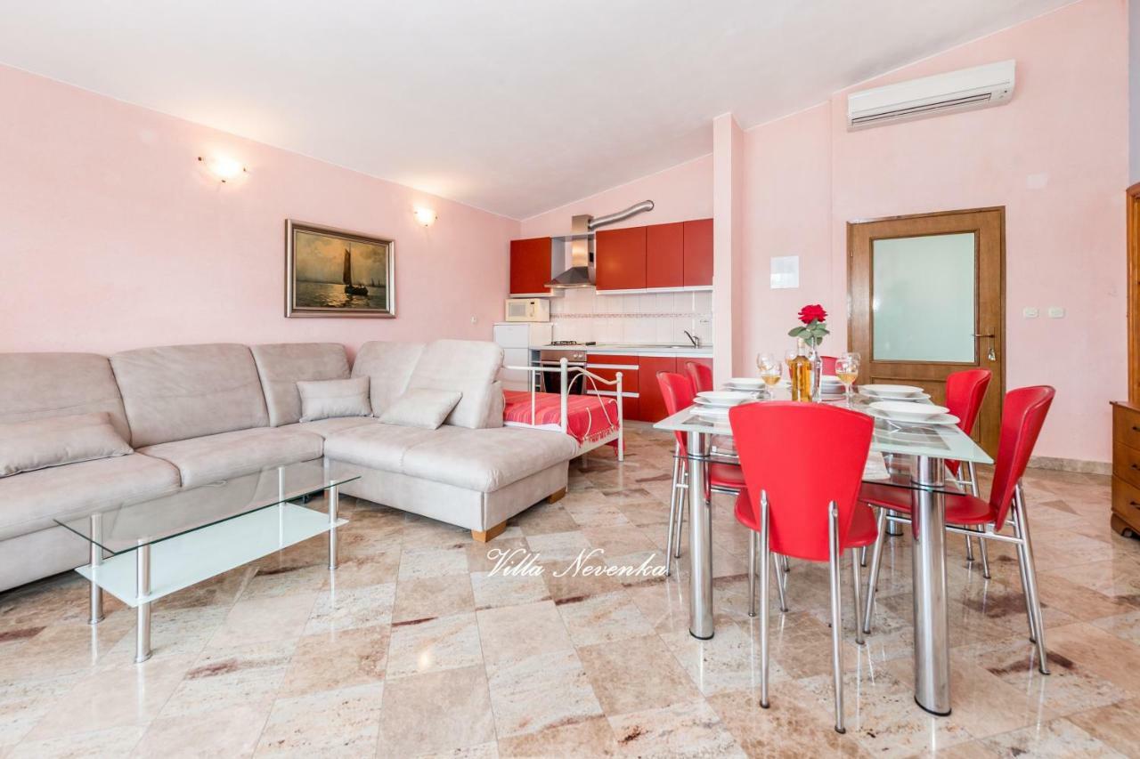 Apartments Villa Nevenka Rogoznica  Exteriér fotografie